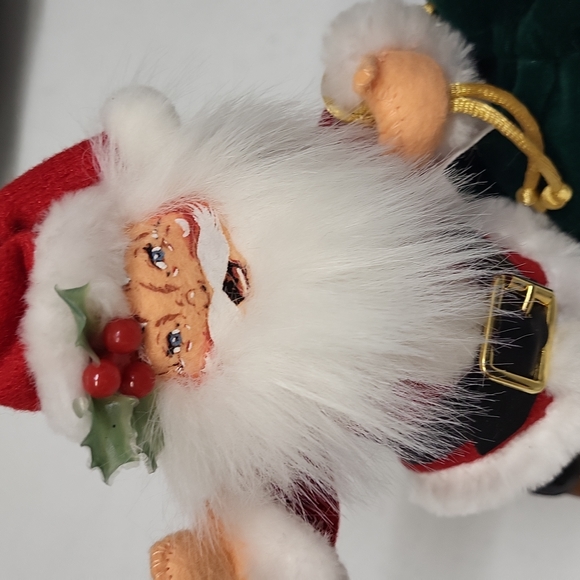Vintage Annalee Santa Big Green Velvet  Gift Back Red White Standing Up … - Picture 4 of 10